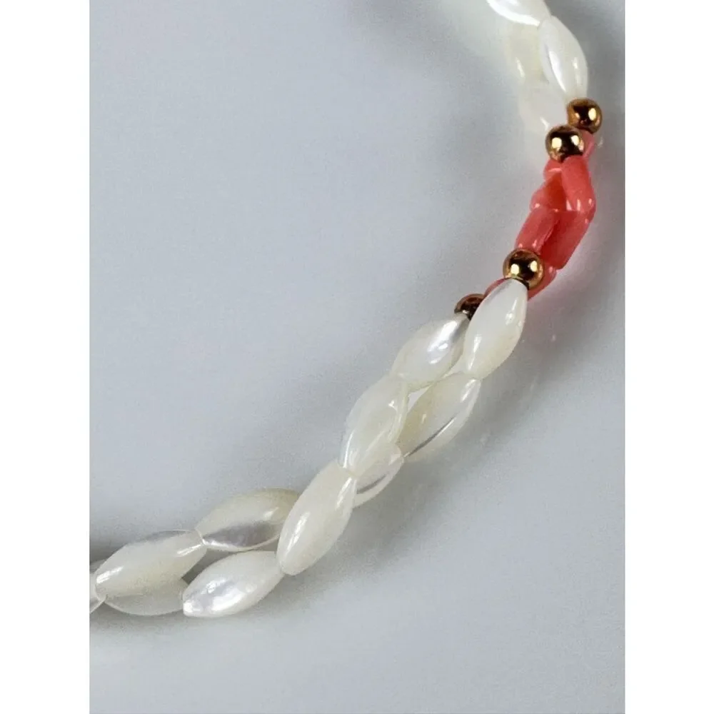 Vintage strung glossy